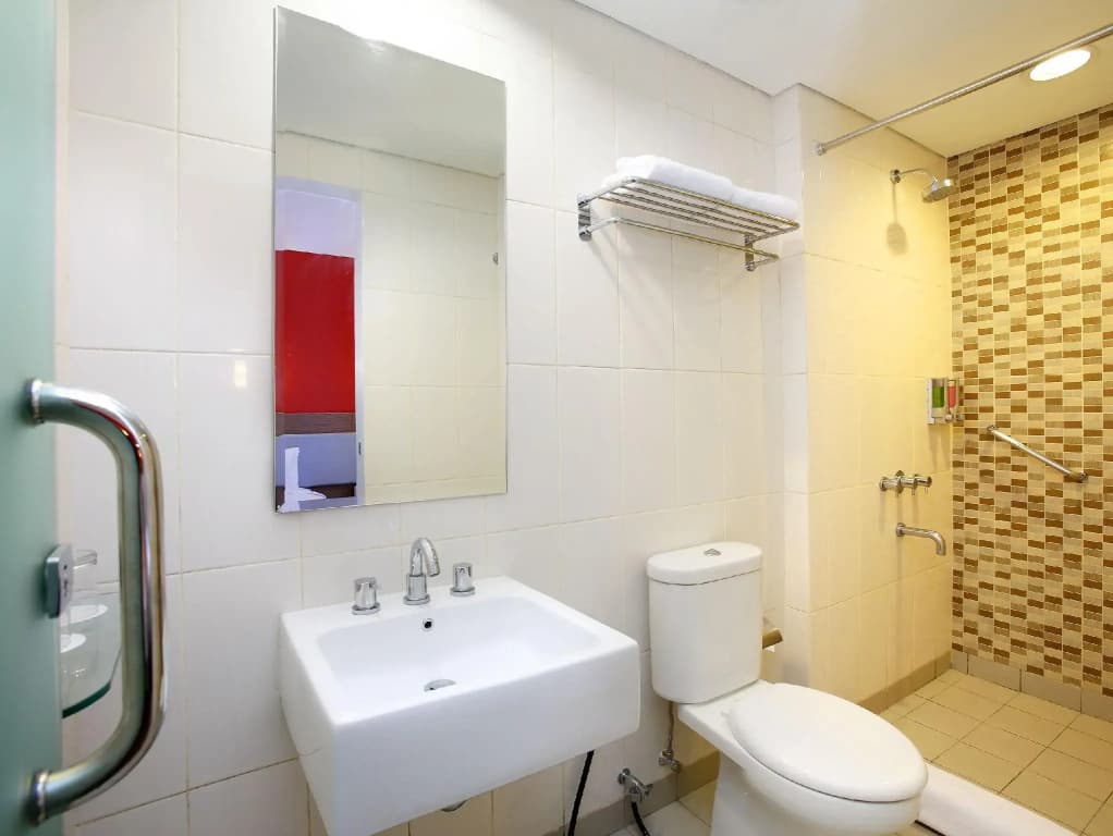 Amaris Hotel Dewi Sri - photo 7