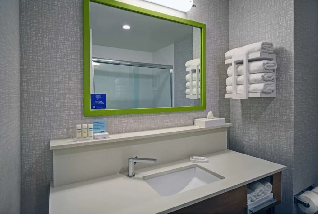 Hampton Inn Las Vegas Strip South, NV - photo 10