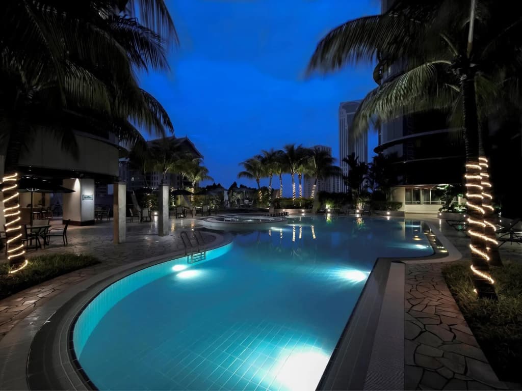 Pullman Kuala Lumpur City Centre Hotel & Residences - photo 17
