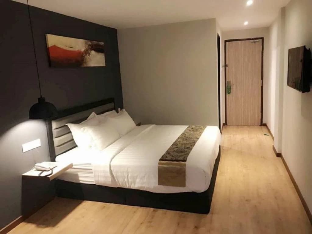 APPLE Suites Hotel - photo 6