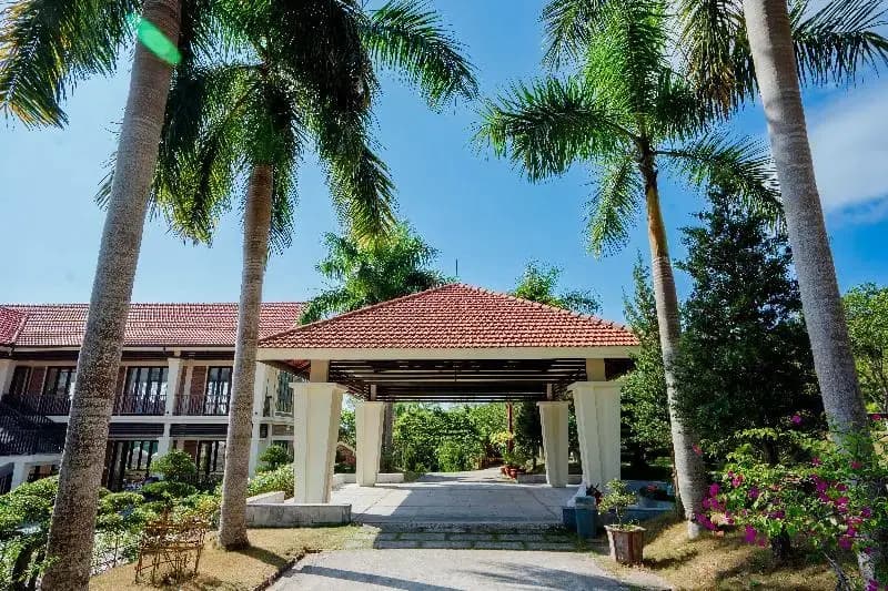 Bai Tu Long Mountain Resort - photo 3