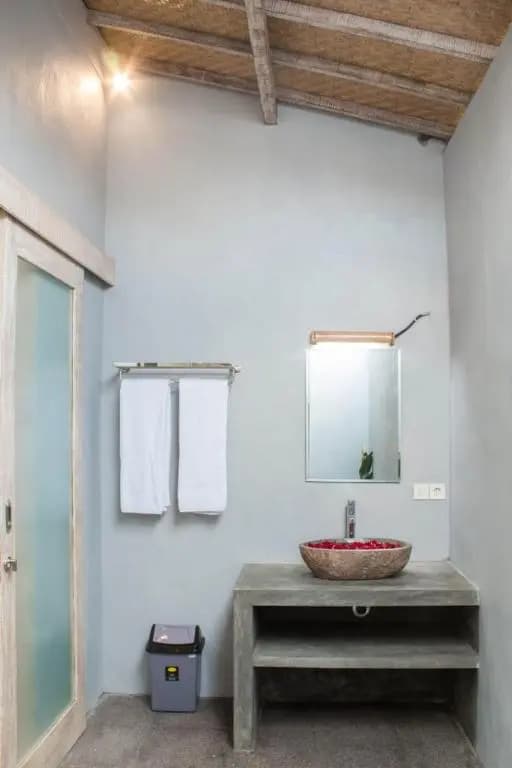 Peaceful Haven 6BR Private Pool Villa in Canggu - photo 5