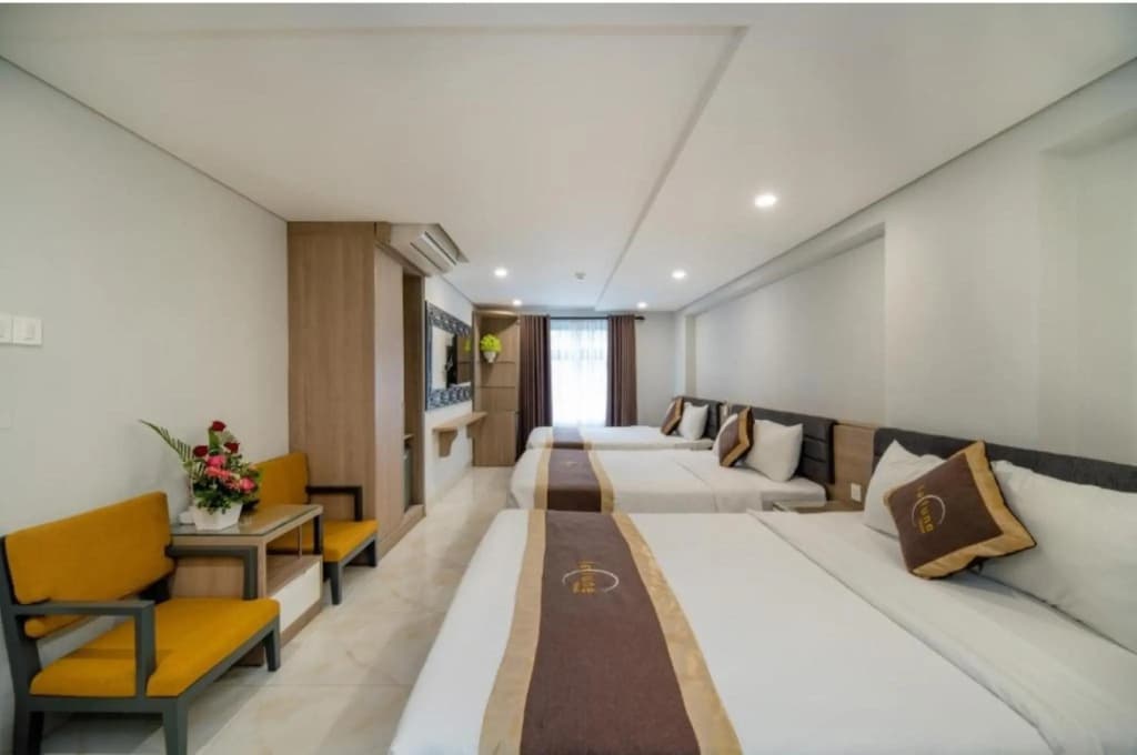 La Lune Hotel - photo 6