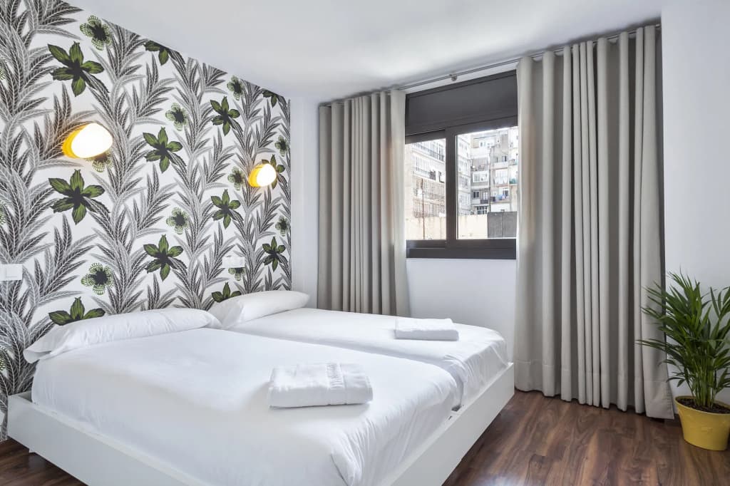 SLEEP Bailen by STAY - main photo