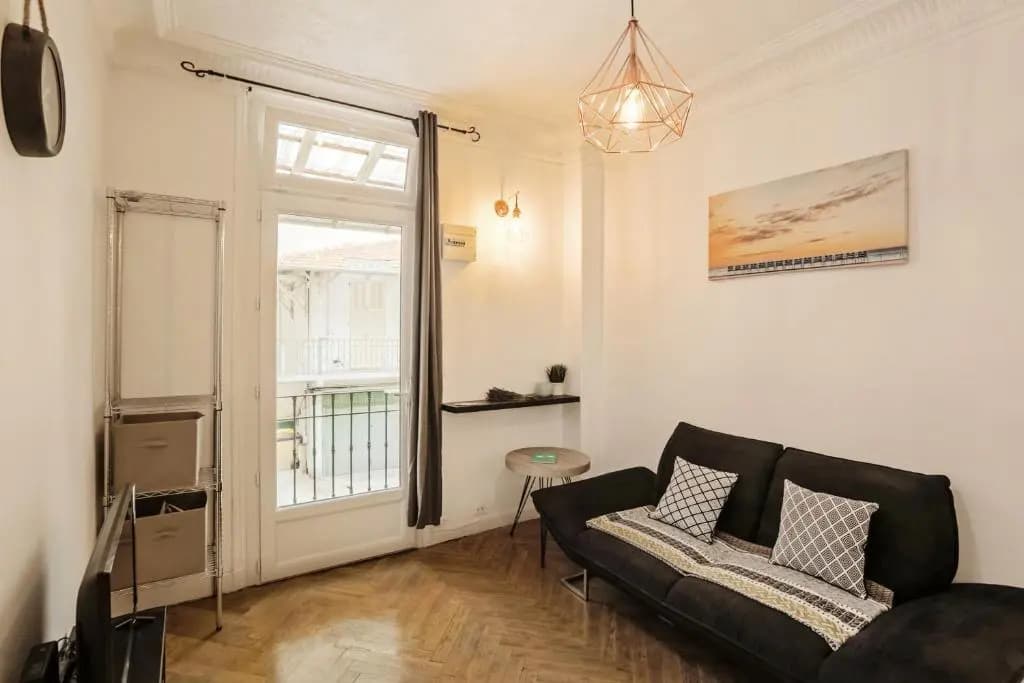 Amazing 1 Bedroom Loft in Nice City Centre Seafront - photo 4