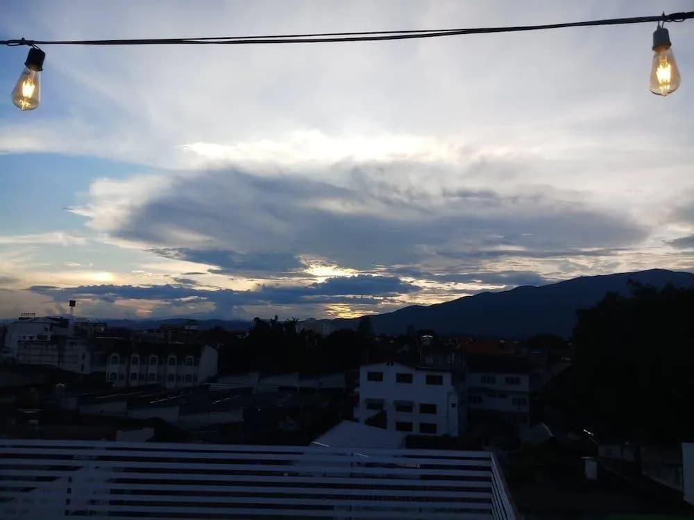 Nuengthong hostel - photo 16