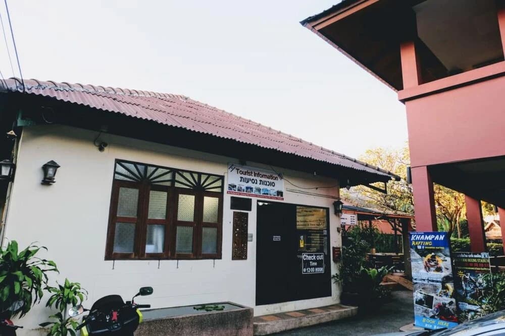 Red Brick Guesthouse - main photo