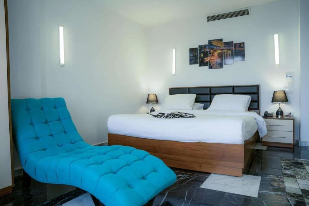 Royal Marshal Hotel - photo 18