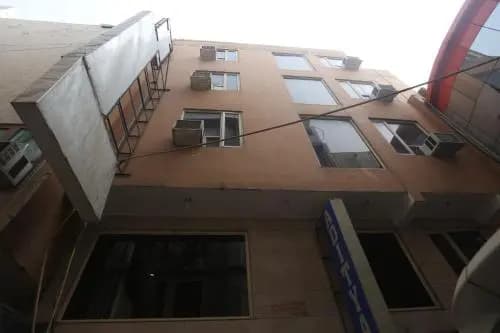 HOTEL GREEN PALACE Delhi Airport - main photo