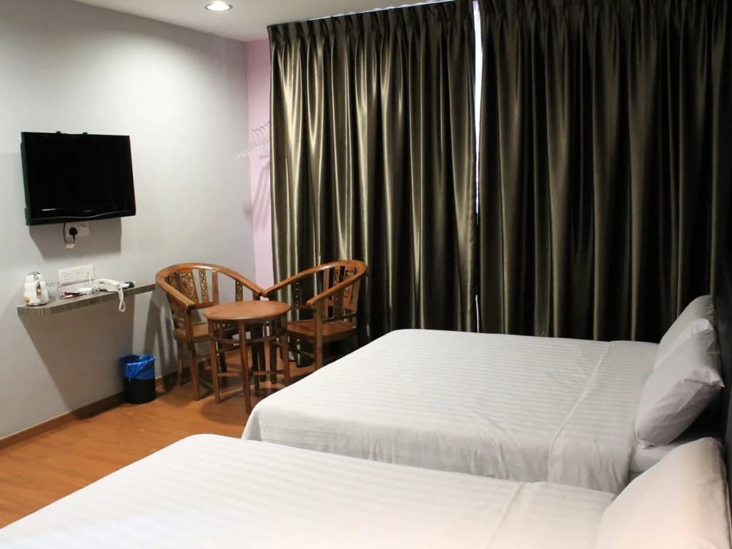 U & Me Hotel - photo 7
