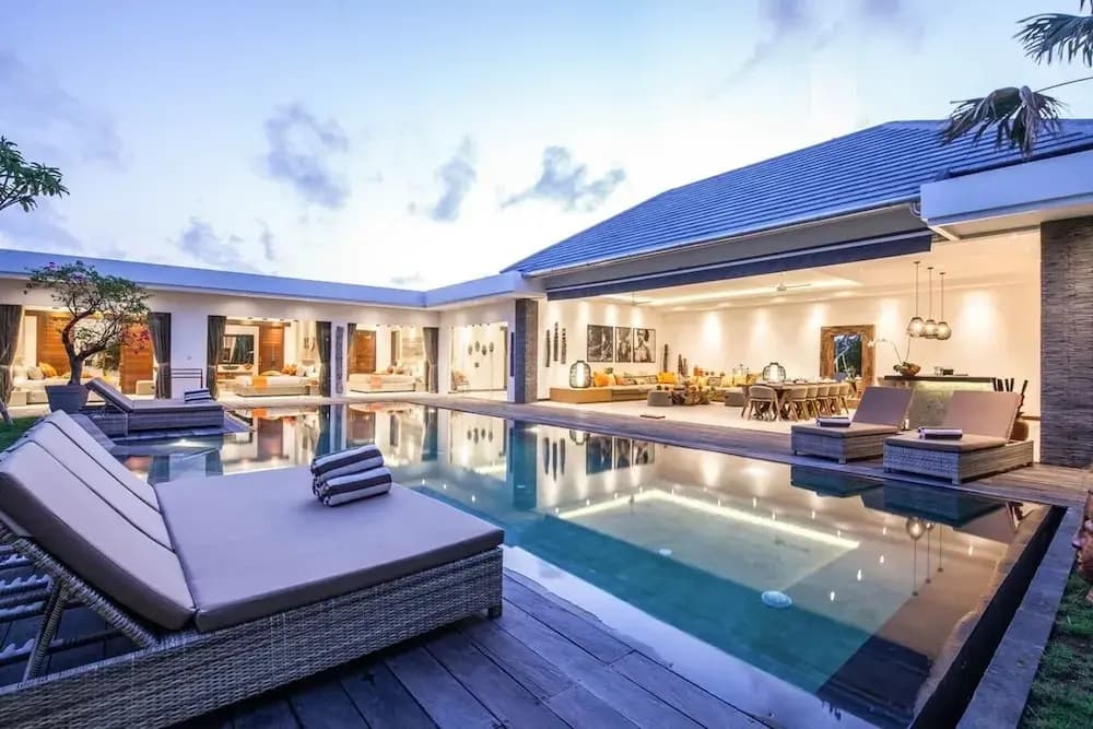 Splendid 6BR Villa, Just 400m to Finns Beach - photo 3
