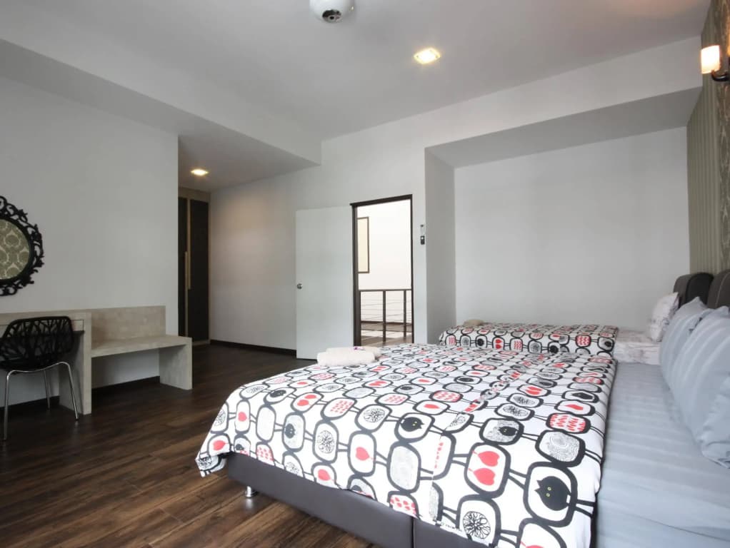 Shamrock Beach Villas Seaview 15 - photo 2