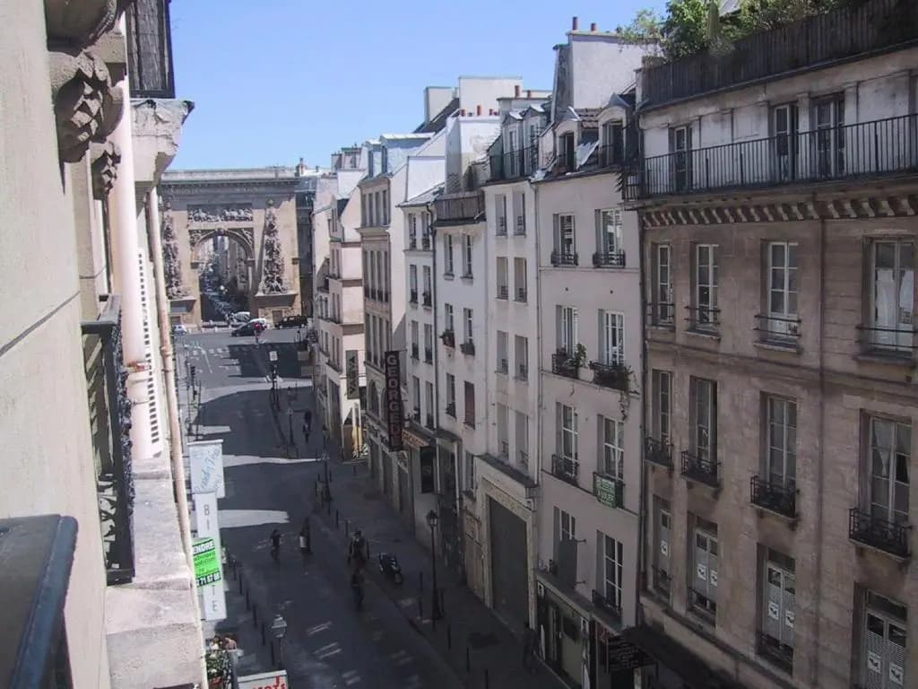 Bed And Breakfast Paris Centre - photo 1