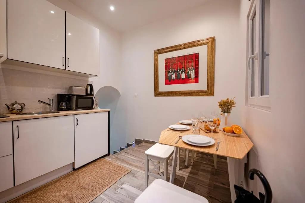 Elegant And Cosy 2/3 Rooms - Heart of Paris - photo 13