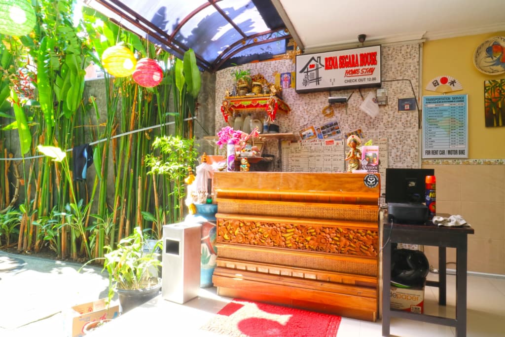 Rena Segara House Kuta - photo 2