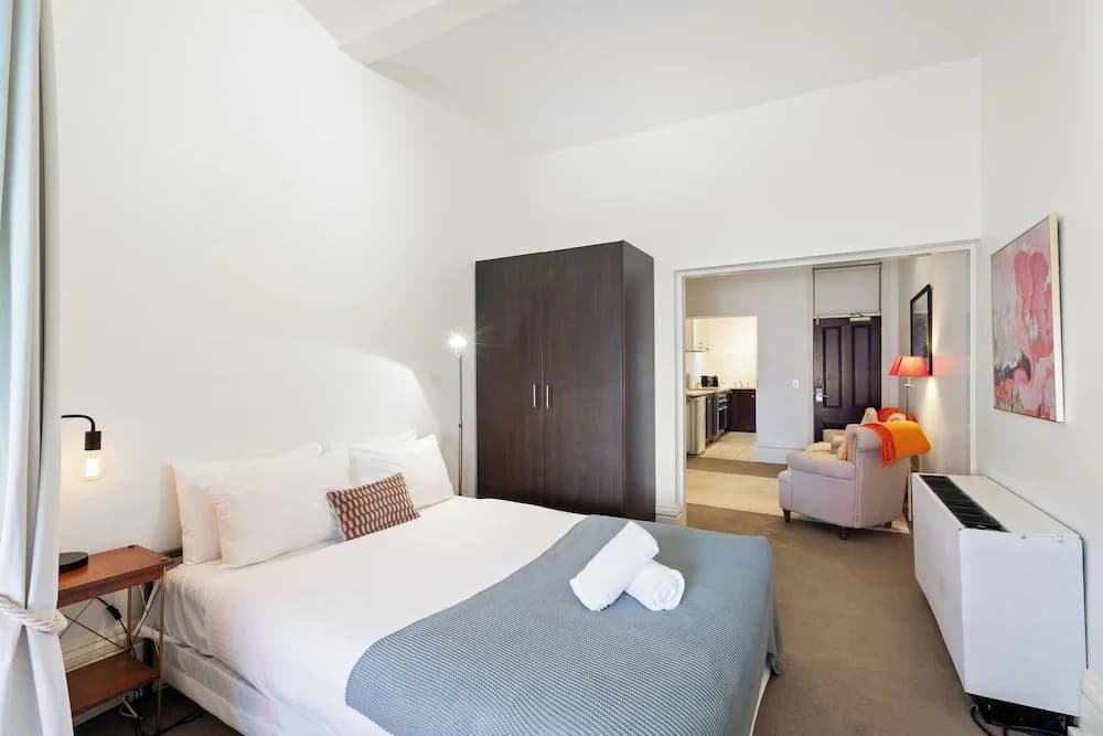 Gordon House Apartments - photo 3