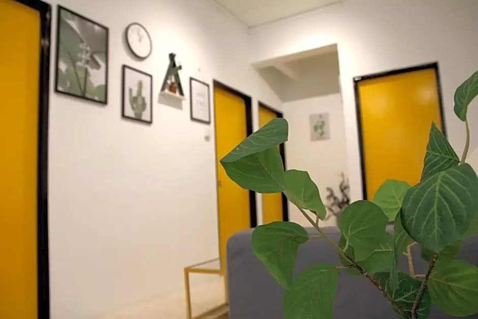 Crystal Guesthouse - photo 9