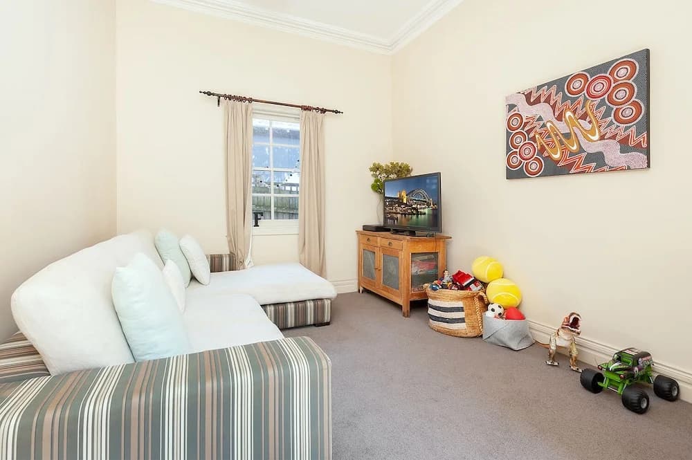 Family Oasis - photo 4