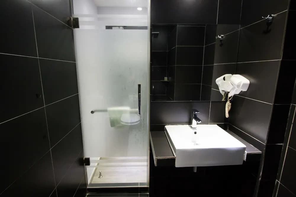 Hotel99 Bandar Puchong - photo 8
