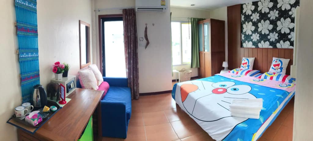 Phuket Iyh Express Hostel - photo 5
