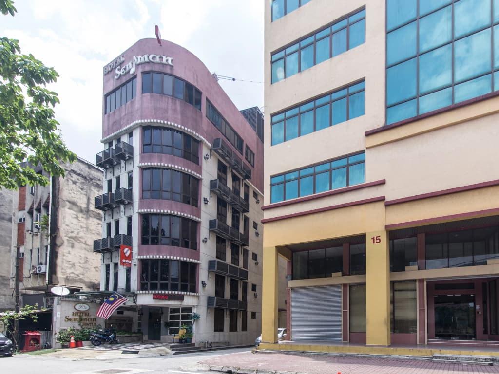 OYO 124 Hotel Seniman Sentul (Sanitized Stay) - photo 35