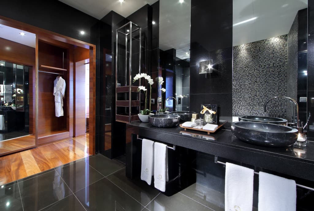 Eurostars Madrid Tower Hotel - photo 12
