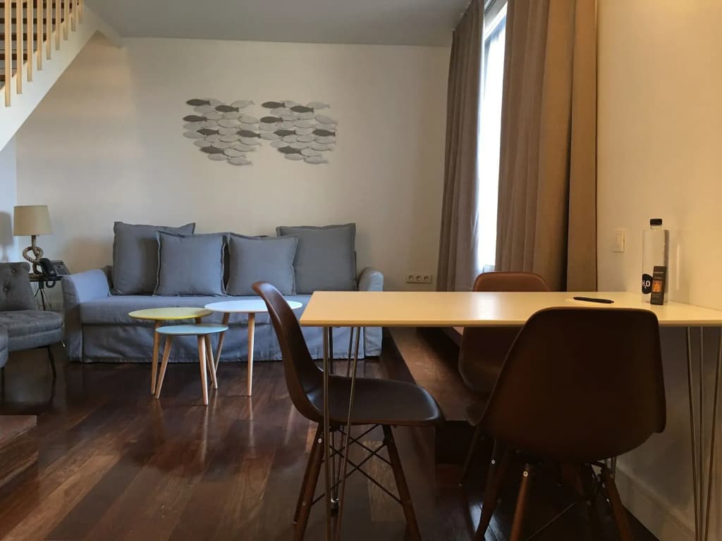 Duquesa Suites Barcelona - photo 3