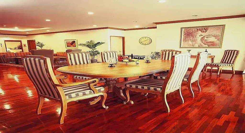 M G Mansion - photo 11