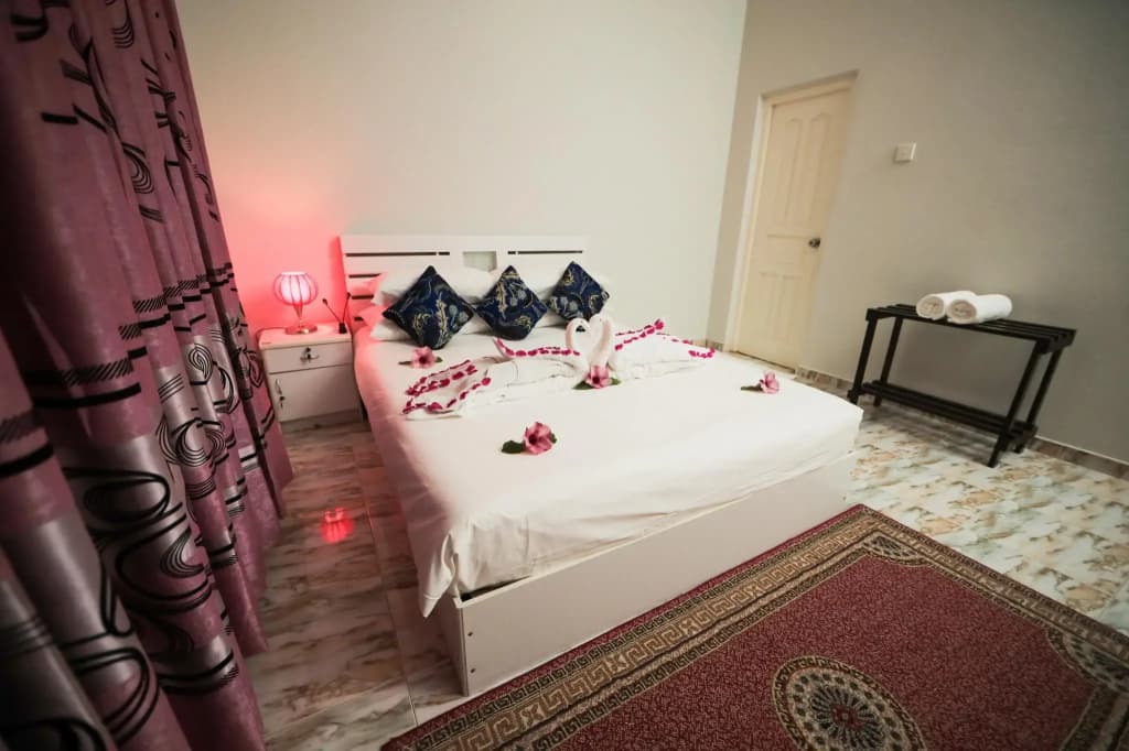 Huvadhoo Inn - photo 5
