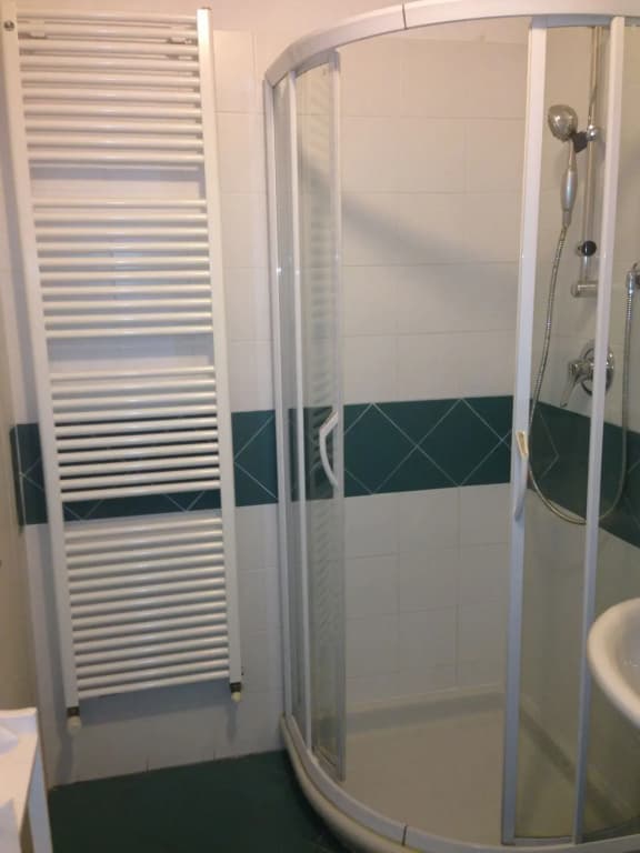 Alex Home - photo 8