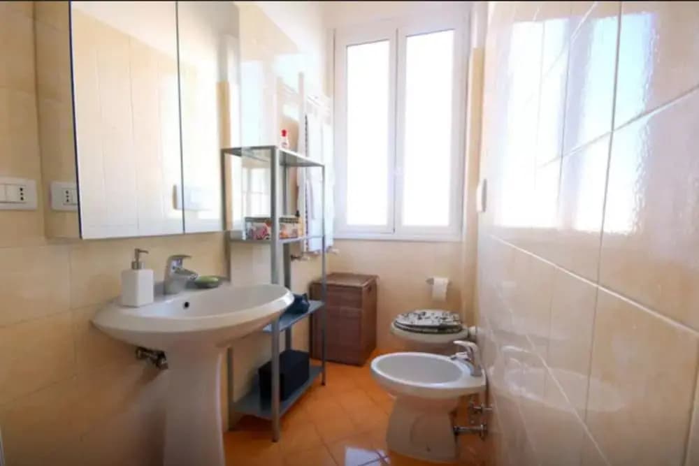 Sunny Flat With Terrace in Pigneto, Serviced by Hostmaker - photo 7