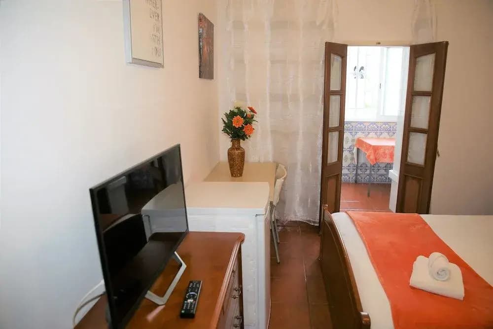 Aej Guest House - photo 5
