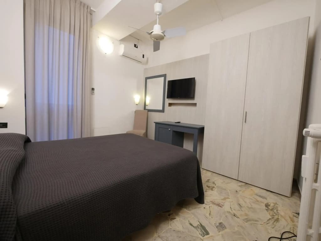 Hotel Careggi - photo 1
