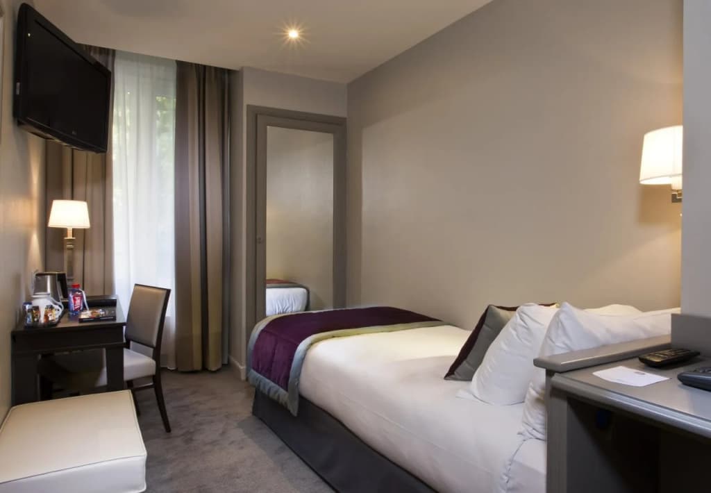 Hotel Montcalm - photo 25