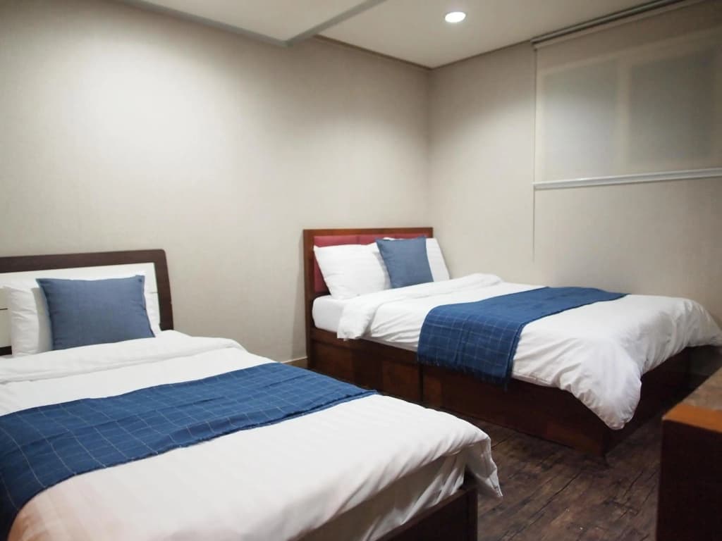 Hostel J Stay - photo 17