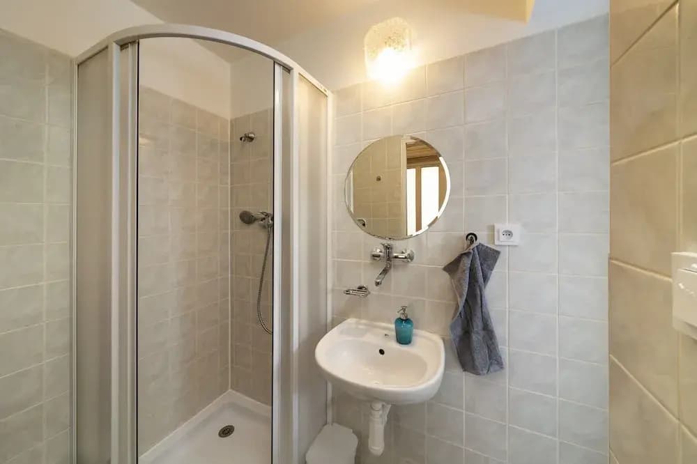 Premier Apartment Vodickova - photo 10