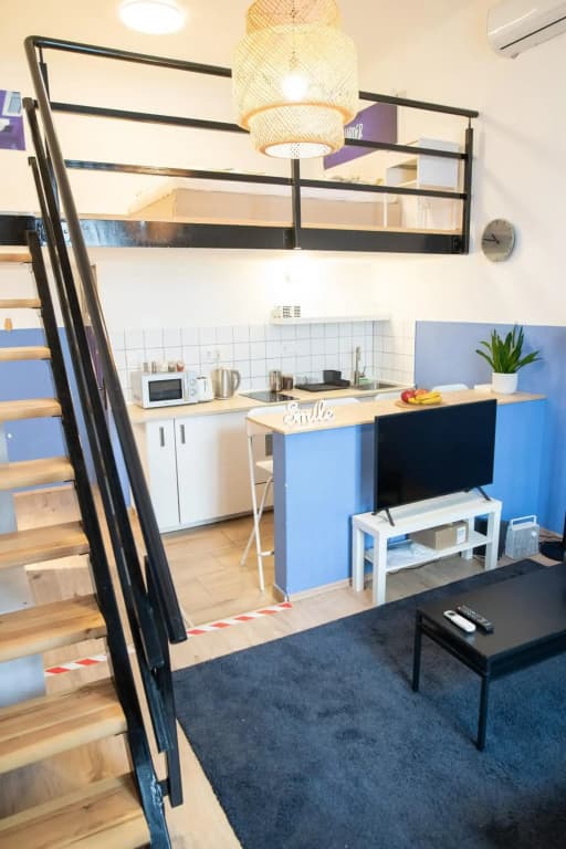 Cosy Studio In Central Party District. - photo 15