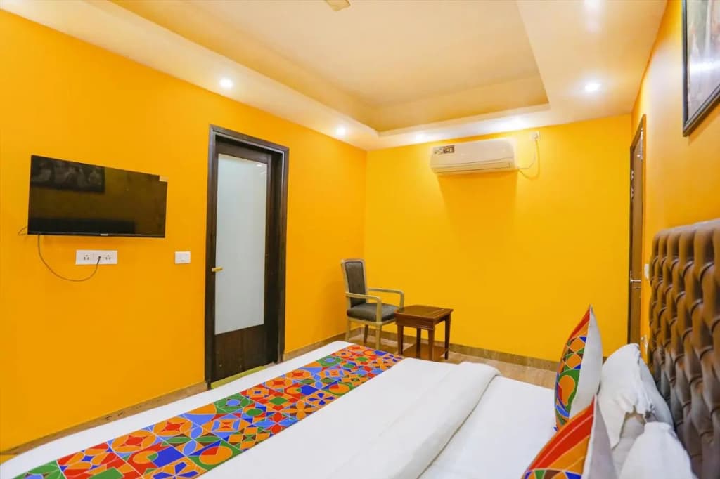 FabExpress Taj Home Stay - photo 24