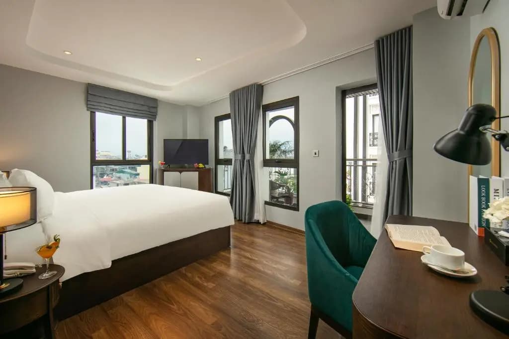 May De Ville Lakeside Hotel - photo 49