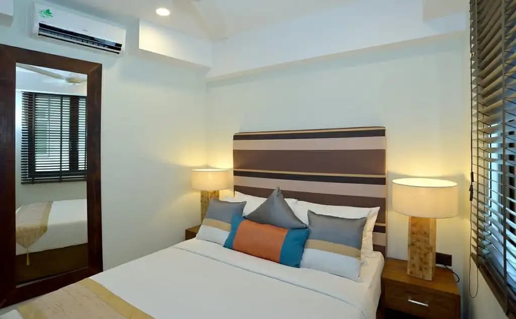 The Somerset Hotel - photo 13