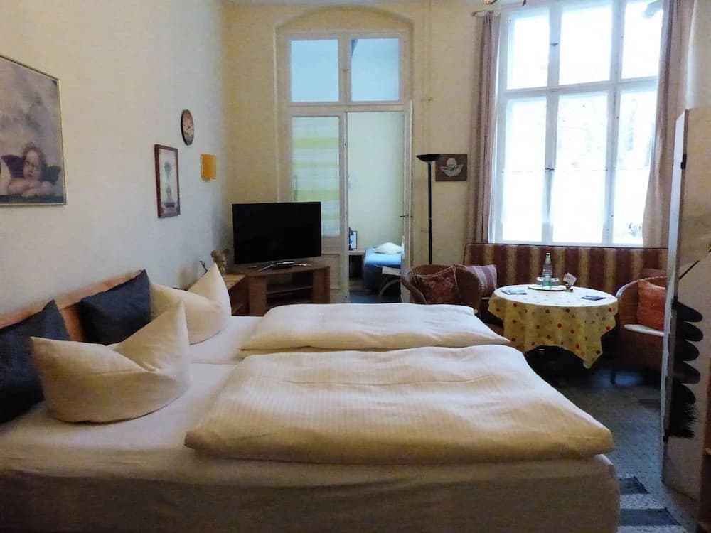 Hotel Pension Columbus - photo 3