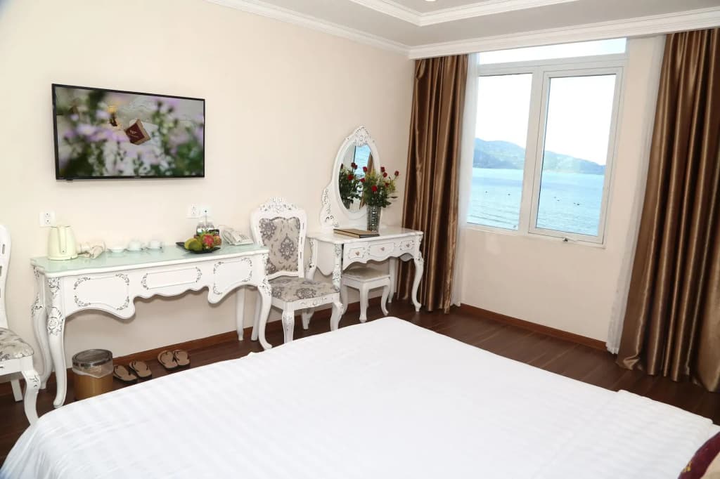 Tuyet Son Hotel - photo 45