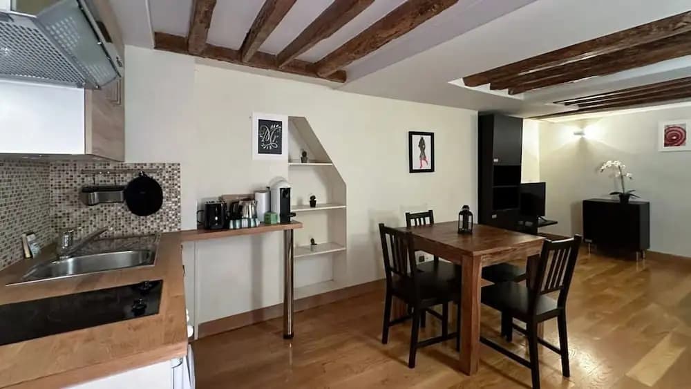 Charming Tuileries 1 Bed Apt in the Centre of Paris - photo 17