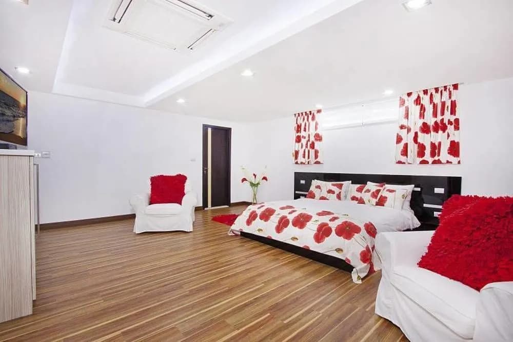 Royale Grand Villa - photo 4