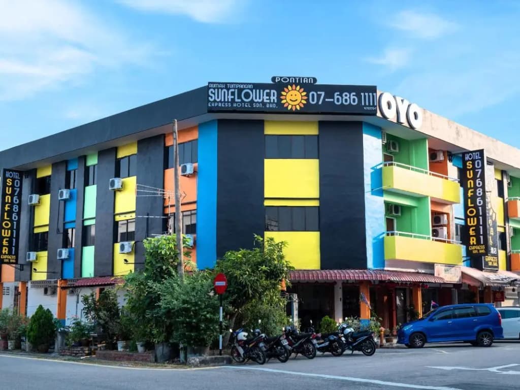 Sunflower Express Hotel - main photo
