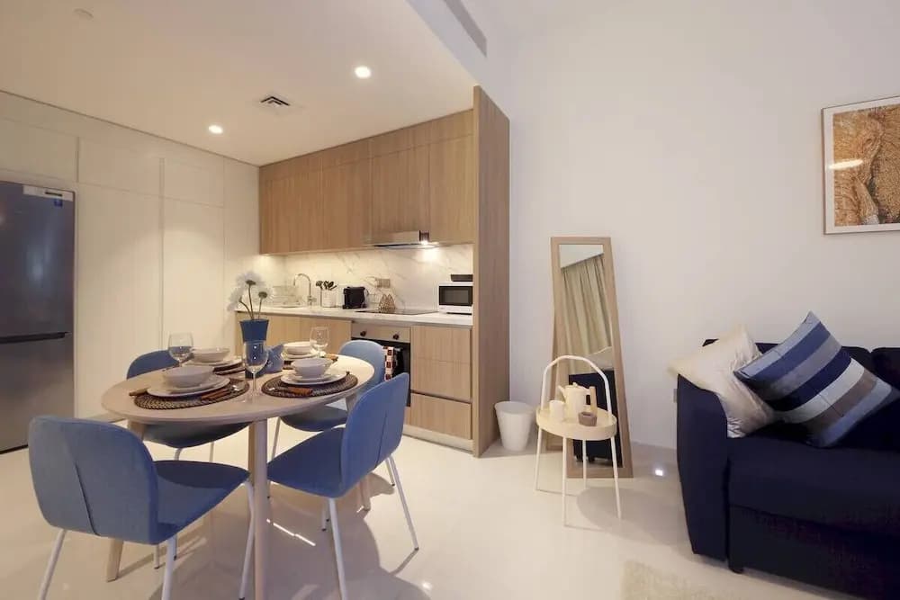 Luxury StayCation - Beachfront Apartment With Fantastic Palm Views - photo 7