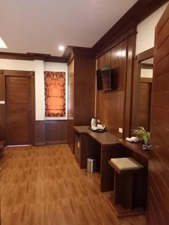 Lanta White's House - photo 17