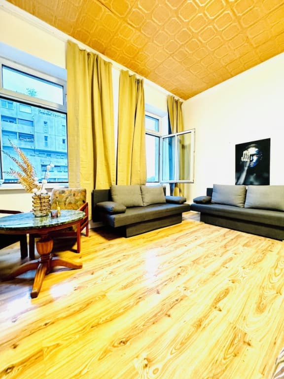 Modern Studio for 3 Near FAC Platz - photo 12