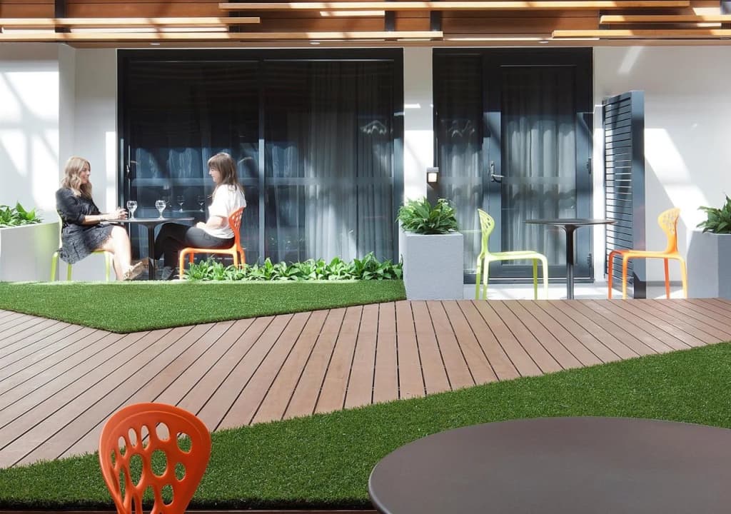 lyf on Elizabeth Melbourne - photo 33