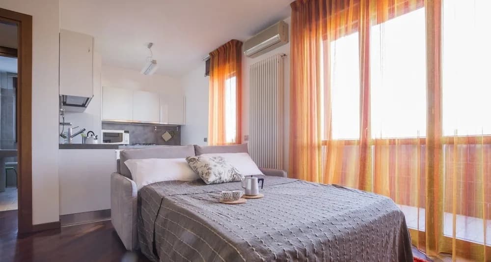 North Milan Flat - photo 2